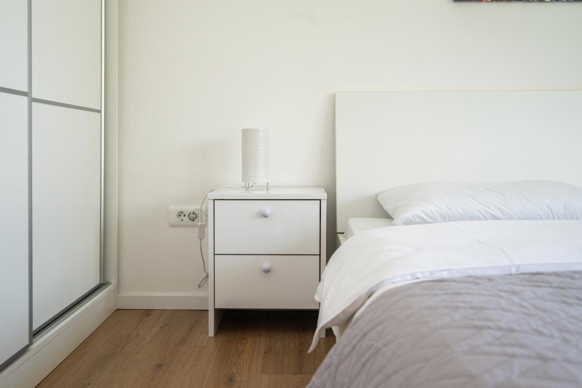 Bright 2Bdr Apartment With Balcony - Free Parking 塞拉耶佛 外观 照片